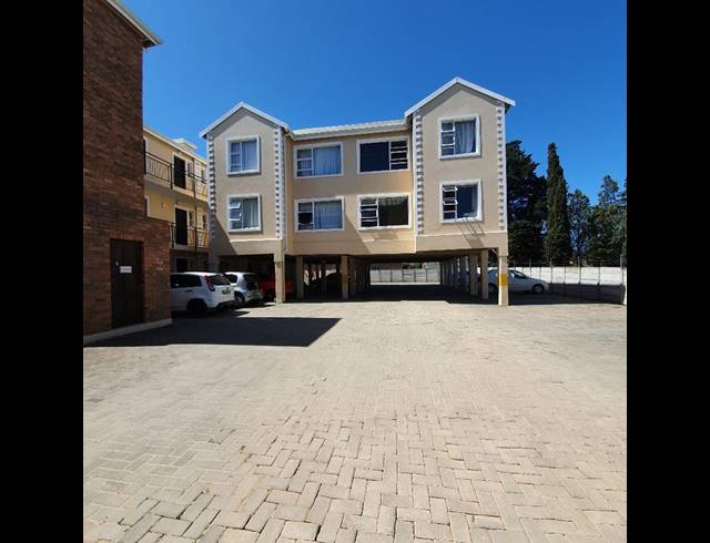 2 BEDROOM PROPERTY TO RENT IN KINGSWOOD